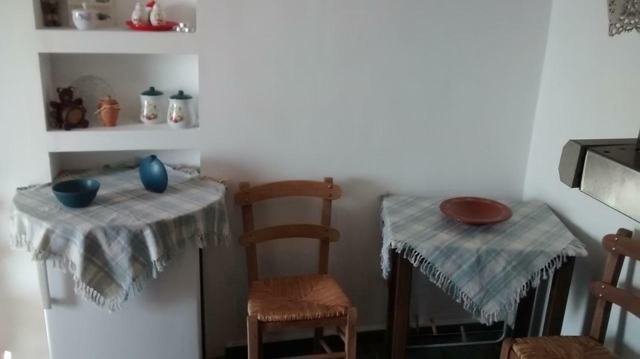 Ferienwohnung Anemos And Almyra Kini Exterior foto